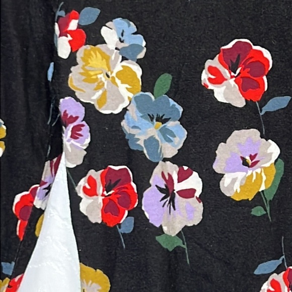 Ann Taylor turtleneck, size extra small - Picture 2 of 10